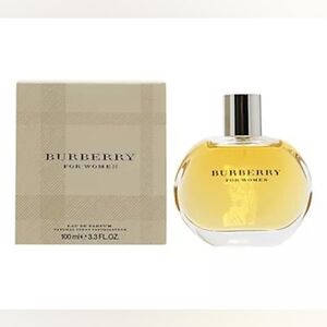 Burberry Classic Eau De Parfum Spray for Women,3.3 fl oz RETAIL $145